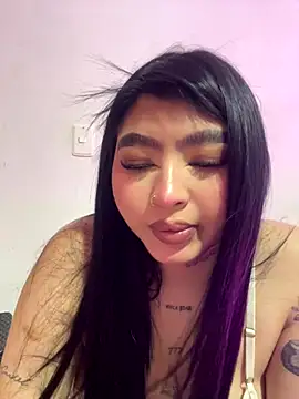 Snapshot of babykw chatting on November 10, 2025, 11:43 pm babykw online show from November 10, 2025, 11:43 pm