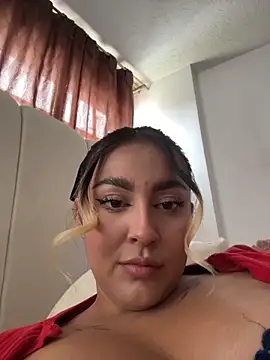 Elina Hills online show from May 6, 2026, 6:23 pm