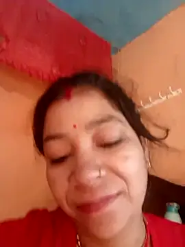 Snapshot of Sangita_g chatting on April 13, 2026, 1:31 am Sangita g online show from April 13, 2026, 1:31 am