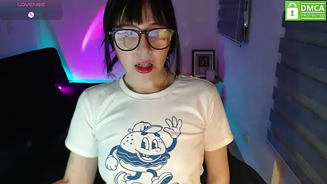 Snapshot of just_meko chatting on June 10, 2026, 12:56 am just meko online show from June 10, 2026, 12:56 am