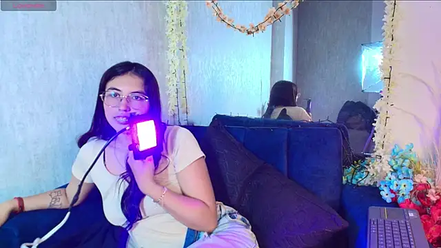 Valk submissive online show from June 13, 2026, 5:49 am