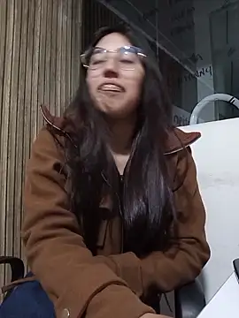 Snapshot of Valk_submissive chatting on March 14, 2026, 4:29 am Valk submissive online show from March 14, 2026, 4:29 am