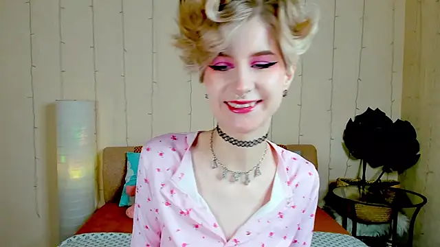 Snapshot of Angel_Julles chatting on November 1, 2025, 1:12 am Angel Julles online show from November 1, 2025, 1:12 am