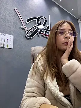 bonnyAI online show from November 12, 2025, 8:51 am