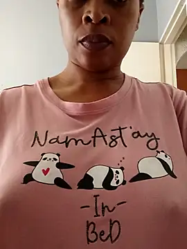 NewBeginnings8 online show from February 9, 2026, 9:18 am