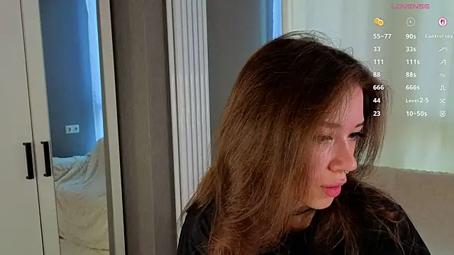 Snapshot of tinyanie chatting on June 13, 2026, 3:10 pm tinyanie online show from June 13, 2026, 3:10 pm