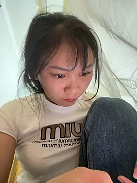 Snapshot of Amino-Suca chatting on November 4, 2025, 12:03 am Amino-Suca online show from November 4, 2025, 12:03 am