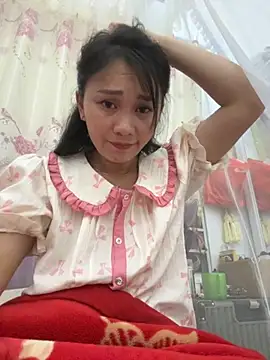 Snapshot of Amino-Suca chatting on November 14, 2025, 1:48 pm Amino-Suca online show from November 14, 2025, 1:48 pm