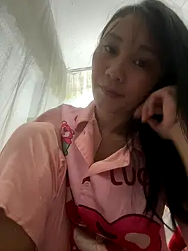 Snapshot of Amino-Suca chatting on November 5, 2025, 5:05 pm Amino-Suca online show from November 5, 2025, 5:05 pm