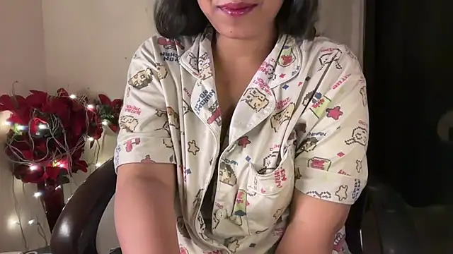 Snapshot of Shilpa_7 chatting on April 2, 2026, 2:24 pm Shilpa 7 online show from April 2, 2026, 2:24 pm