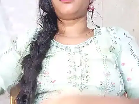 Snapshot of Nancy_queen001 chatting on November 3, 2025, 7:28 pm Nancy queen001 online show from November 3, 2025, 7:28 pm