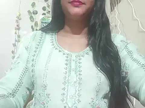 Snapshot of Nancy_queen001 chatting on December 5, 2025, 5:55 pm Nancy queen001 online show from December 5, 2025, 5:55 pm