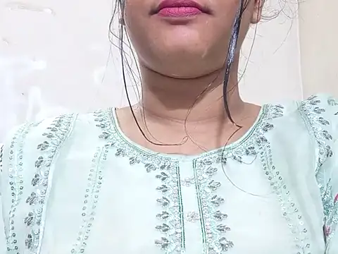 Snapshot of Nancy_queen001 chatting on November 12, 2025, 9:02 am Nancy queen001 online show from November 12, 2025, 9:02 am