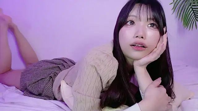 Snapshot of ferateku_rikachan chatting on March 24, 2026, 1:00 pm ferateku rikachan online show from March 24, 2026, 1:00 pm