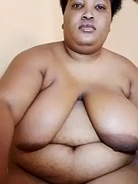 Snapshot of MassiveBoobsxxxx chatting on November 27, 2025, 10:16 am MassiveBoobsxxxx online show from November 27, 2025, 10:16 am