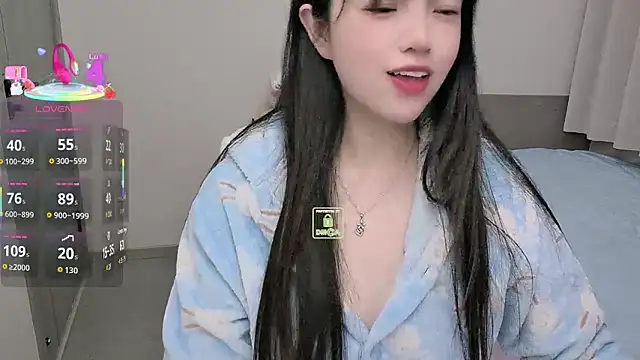 Snapshot of Dialog_Mu chatting on November 19, 2025, 1:55 pm Dialog Mu online show from November 19, 2025, 1:55 pm