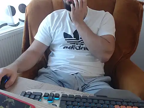 Snapshot of strongcoffee10 chatting on November 14, 2025, 11:14 am strongcoffee10 online show from November 14, 2025, 11:14 am