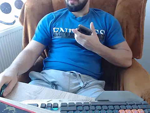 Snapshot of strongcoffee10 chatting on November 19, 2025, 8:58 am strongcoffee10 online show from November 19, 2025, 8:58 am