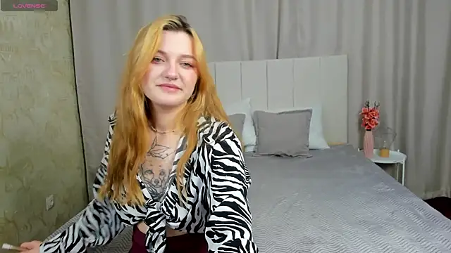 Snapshot of AnnaXPeach chatting on November 8, 2025, 12:47 am AnnaXPeach online show from November 8, 2025, 12:47 am