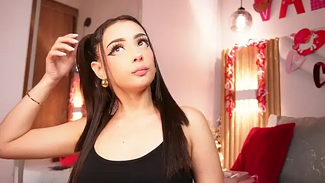 Snapshot of Kat_Saky chatting on February 7, 2026, 12:18 am Kat Saky online show from February 7, 2026, 12:18 am