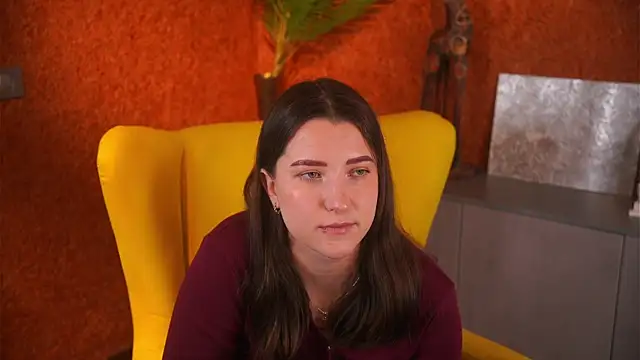 RandiThanos online show from November 2, 2025, 4:39 am