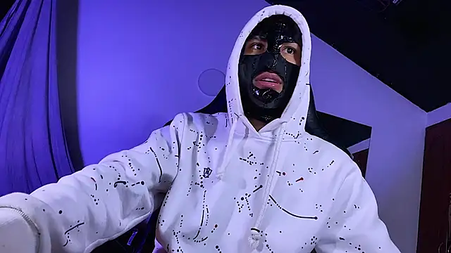 3v1l online show from March 17, 2026, 11:30 pm