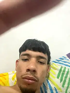 Snapshot of starboy2812 chatting on November 18, 2025, 3:32 am starboy2812 online show from November 18, 2025, 3:32 am