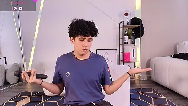 DamianVice online show from November 15, 2025, 1:37 pm