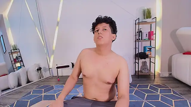 DamianVice online show from December 17, 2025, 6:18 am