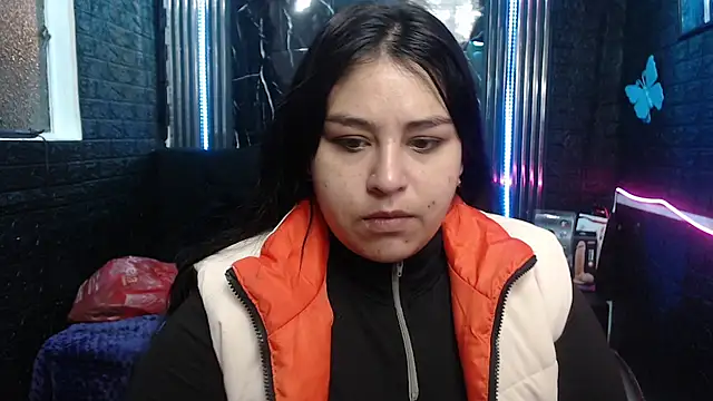 Snapshot of lehia_285 chatting on June 27, 2026, 1:17 pm lehia 285 online show from June 27, 2026, 1:17 pm
