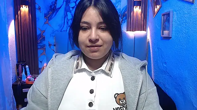 Snapshot of lehia_285 chatting on February 16, 2026, 1:21 pm lehia 285 online show from February 16, 2026, 1:21 pm