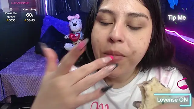 Snapshot of lehia_285 chatting on July 22, 2026, 1:13 pm lehia 285 online show from July 22, 2026, 1:13 pm
