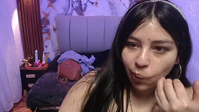 Snapshot of lehia_285 chatting on November 25, 2025, 1:22 pm lehia 285 online show from November 25, 2025, 1:22 pm