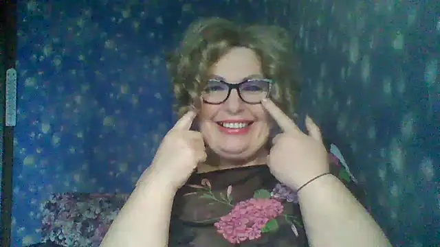 Snapshot of Milaniya606 chatting on December 3, 2025, 10:25 am Milaniya606 online show from December 3, 2025, 10:25 am