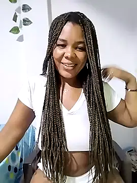 PaolaMunoz online show from November 14, 2025, 2:37 am