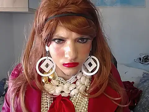 Snapshot of VanesaCrossic chatting on October 28, 2025, 8:57 am VanesaCrossic online show from October 28, 2025, 8:57 am