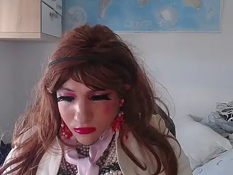 VanesaCrossic online show from March 10, 2026, 10:30 am