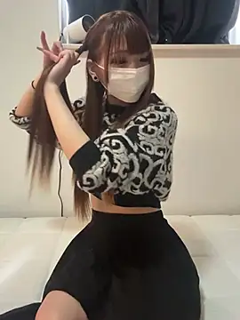 jura xxx online show from March 26, 2026, 4:44 am