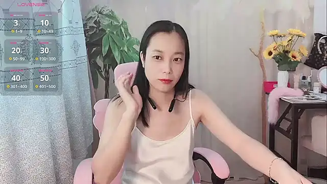 Snapshot of Lingling-Baby520 chatting on July 9, 2026, 8:04 am Lingling-Baby520 online show from July 9, 2026, 8:04 am
