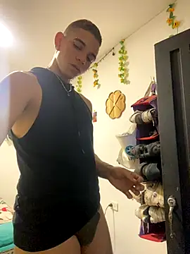 Snapshot of Dylams_maja chatting on November 2, 2025, 5:56 am Dylams maja online show from November 2, 2025, 5:56 am