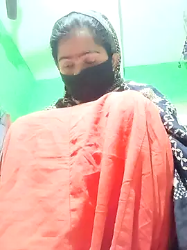 Snapshot of Rsr-1 chatting on November 7, 2025, 9:41 pm Rsr-1 online show from November 7, 2025, 9:41 pm