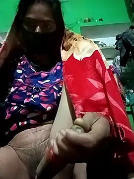 Snapshot of Rsr-1 chatting on December 19, 2025, 11:18 pm Rsr-1 online show from December 19, 2025, 11:18 pm