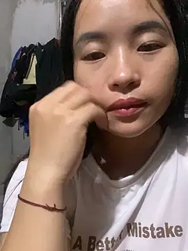 Ngoclan2k online show from October 31, 2025, 12:46 pm