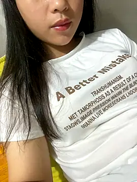 Ngoclan2k online show from November 5, 2025, 1:36 pm