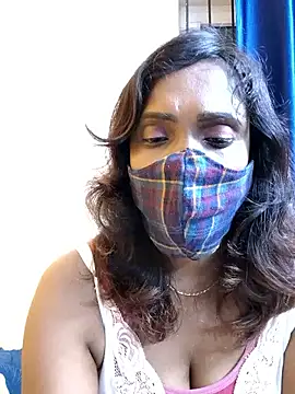 Queen-dhivya online show from December 22, 2025, 5:35 pm