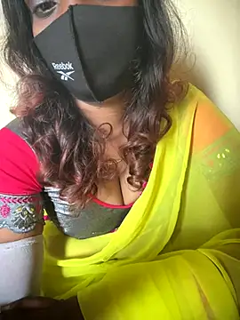 Queen-dhivya online show from November 21, 2025, 6:45 am