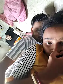 cuteriya5 online show from November 3, 2025, 7:57 am