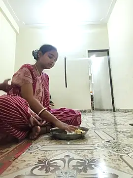 Snapshot of cuteriya5 chatting on March 4, 2026, 6:15 pm cuteriya5 online show from March 4, 2026, 6:15 pm