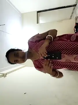 Snapshot of cuteriya5 chatting on March 23, 2026, 3:45 pm cuteriya5 online show from March 23, 2026, 3:45 pm