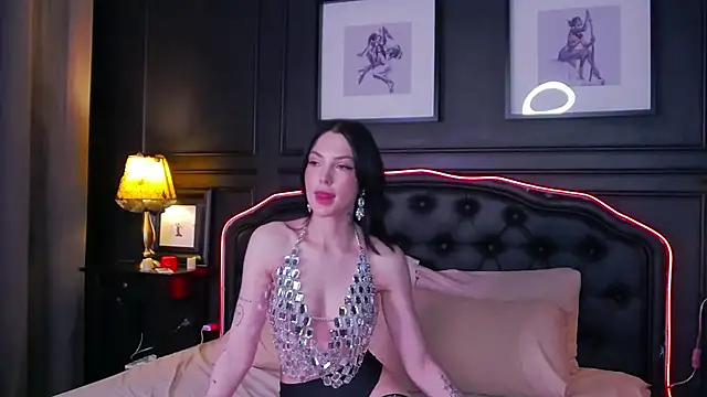 SylviaHunter online show from November 2, 2025, 7:57 am